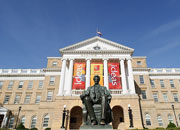 University_of_Wisconsin-Madison_-_smalld9b2